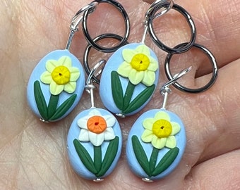 Spring Daffodil Polymer Clay Stitch Markers (set of 4 miniature sculpted floral knit, crochet accessories)