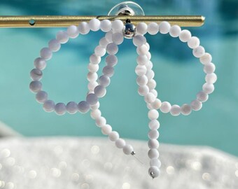 Handgemachte Hellblaue Perlen Schleife Ohrringe – Ohrstecker Schmuck