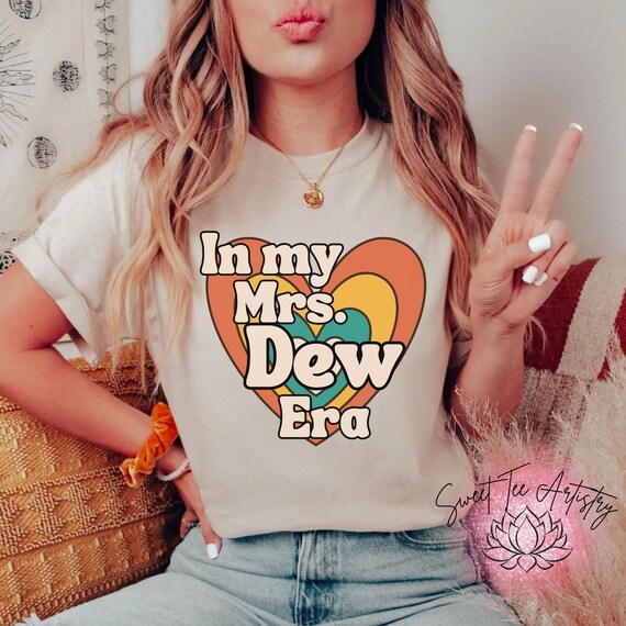 Custom Bride Shirt - 'In My Mrs. (Your Name) Era' Groovy Vintage Heart Design - Personalized Bride's Shirt - Retro Funky Vibe Wifey Clothing