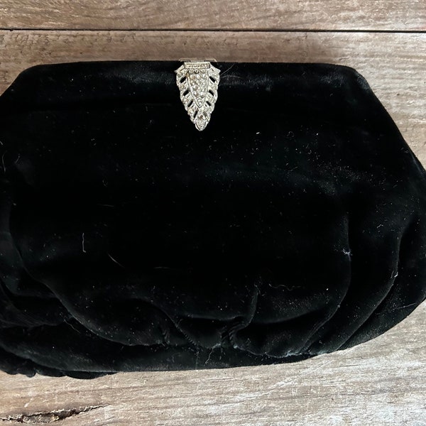 1930’s NRA Black Velvet Art Deco Clutch Bag Silver Clasp 9” x 6”