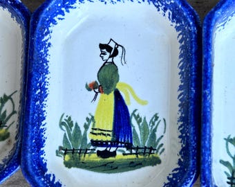 4 Signed Henriot Quimper Nesting Trinket Dishes: French Folk Art