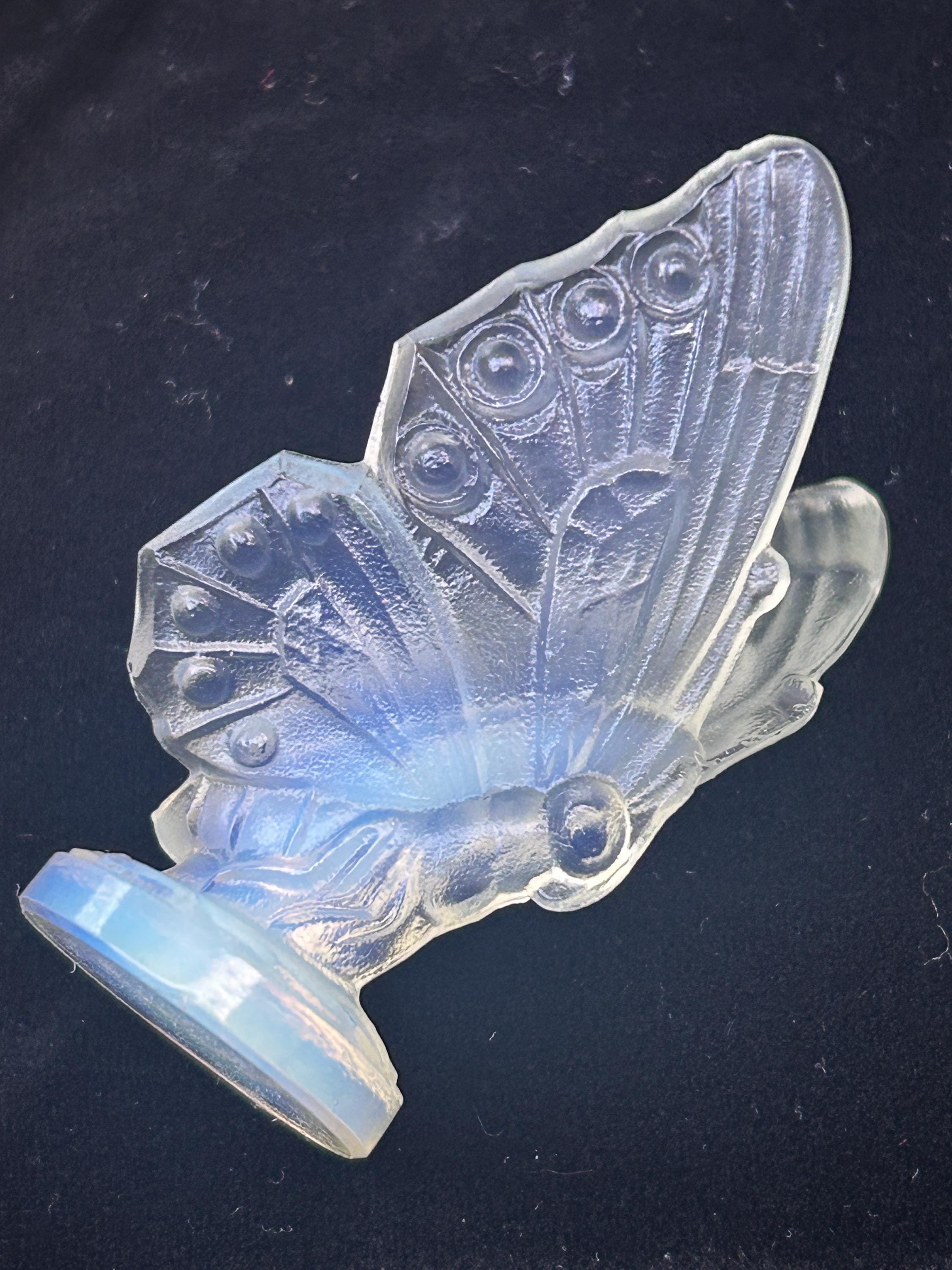 Vintage Sabino Art Glass Butterfly: Italian Opalescent Figurine, 2