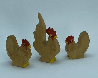 Wood Hand Carved Miniature FolkArt Rooster & Chickens Mini 1”