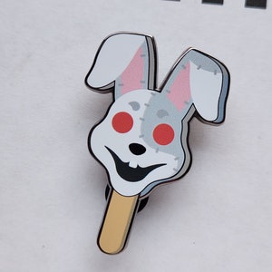 Glam Series Freddy and Pals Pawpsicle Pins Vanny