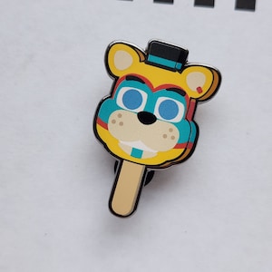 Glam Series Freddy and Pals Pawpsicle Pins Glam Freddy