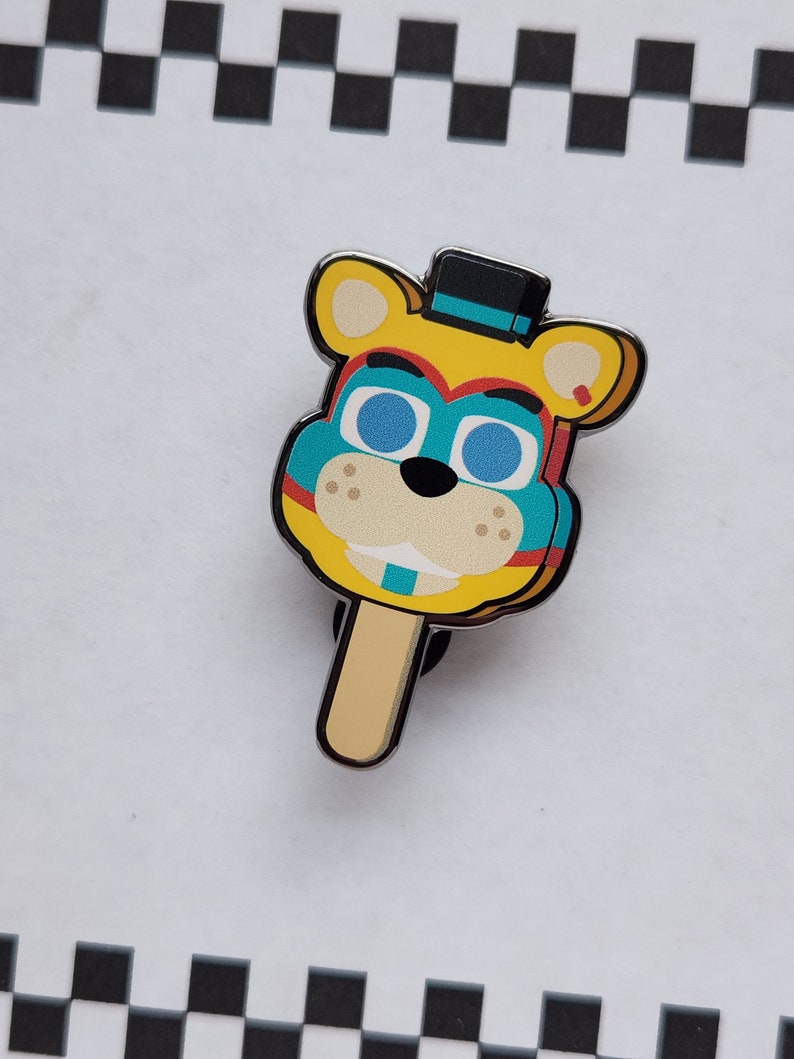 Glam Series Freddy and Pals Pawpsicle Pins Glam Freddy