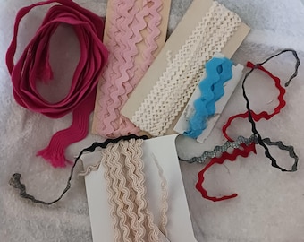 Assorted Vintage Ric Rac Trimming