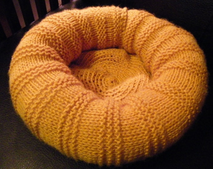 Hand Knit Pet Bed Pillow Etsy
