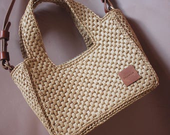 Bolso tote de paja con correa de cuero * bolso tote de rafia y cuero * bolso monedero de paja * bolso de rafia hecho a mano * bolso tote de rafia
