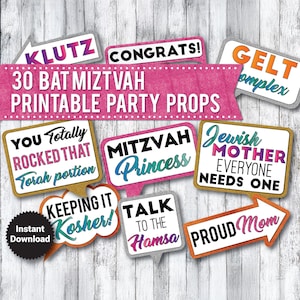 Könnte beinhalten: Druckbare Party-Requisiten für eine Bat Mitzvah-Feier. Die Requisiten zeigen bunte Sprechblasen mit Sätzen wie "Klutz", "Glückwunsch", "Gelt-Komplex", "Du hast diese Tora-Portion total gerockt", "Mitzvah-Prinzessin", "Jüdische Mutter, die jeder braucht", "Koscher halten", "Mit der Hamsa sprechen", und "Stolze Mama".