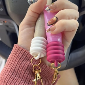 GLOSSGRL Keychain Cap for Lipgloss and Balm - Bubble Cap - Chap Cap - Chap Caddy - Lipgloss Holder image 4