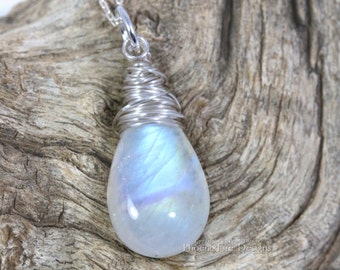 Rainbow Moonstone Necklace Dainty Teardrop Moonstone Solitaire Pendant Wire Wrapped Jewelry Blue Moonstone Sterling Silver Bridal Jewlery