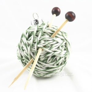 Yarn Ball Ornament, Christmas Tree, Gift Idea for Knitters, Handmade Decoration, Miniature Knitting Needles, Holiday Decor, Knitting Gift image 3