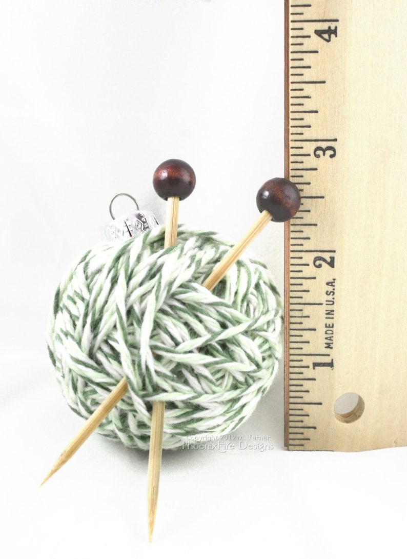 Yarn Ball Ornament, Christmas Tree, Gift Idea for Knitters, Handmade Decoration, Miniature Knitting Needles, Holiday Decor, Knitting Gift image 4