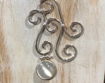 Art Nouveau Sterling Silver Necklace with Labradorite Cabochon