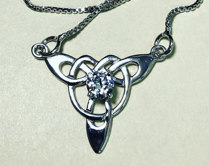 Celtic Trinity Knot Necklace with Amethyst Topaz Peridot, Irish Bohemian Celtic Hipster Necklace, Amethyst Celtic Boho Necklace
