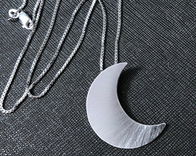 Stevie Nicks Christina Applegate Crescent Moon Necklace with 18 inch Box Chain, Sterling Silver Celestial Crescent Moon Necklace, Handmade