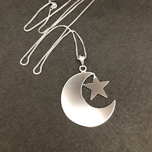 Stevie Nicks inspirierte Halbmond und Stern Halskette mit 18-Zoll-Box-Kette, Sterling Silber Celestial Crescent Moon Halskette, handgemacht