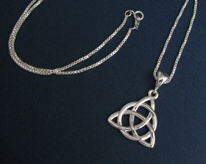 Celtic Knot Necklace in Sterling Silver, Gifts For Her, Charmed Knot Necklace,  Irish Necklaces, Eternity Symbolic Celtic Jewelry