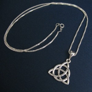 Celtic Knot Necklace in Sterling Silver, Gifts For Her, Charmed Knot Necklace,  Irish Necklaces, Eternity Symbolic Celtic Jewelry