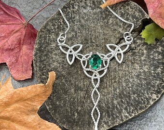Mom Gift Girlfriend Gift Trinity Knot Jewelry Celtic Jewelry Celtic Crown Necklace Irish Jewelry Scotland Jewelry Ireland Gift