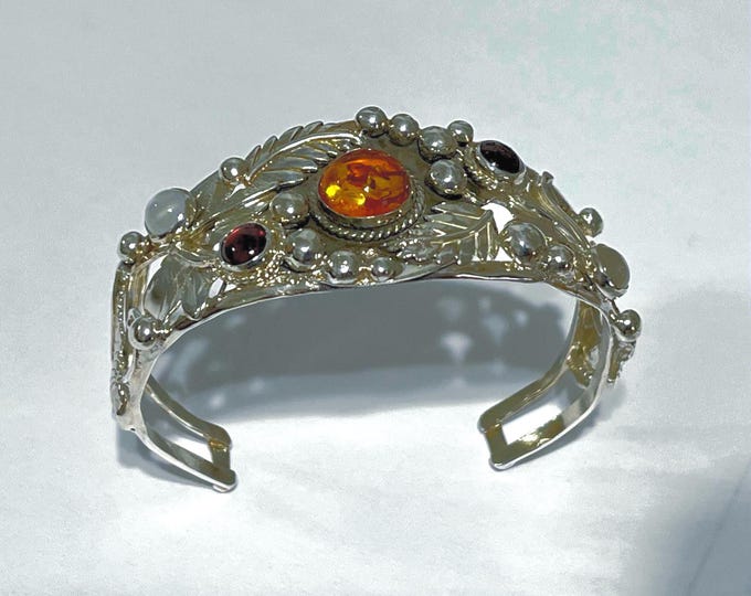 Woodland Rustic Bracelet Cuff, Leaf Cuff Bracelet with Moonstone, Garnet, Amber, Elvish Fae Fantasy Bracelet, Gifts For Her