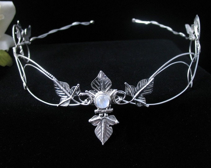 Woodland Leaf Circlet in Sterling Silver, Bohemian Peridot, Amethyst, Sapphire Diadem, Bridal Headpiece, Alternative Bride