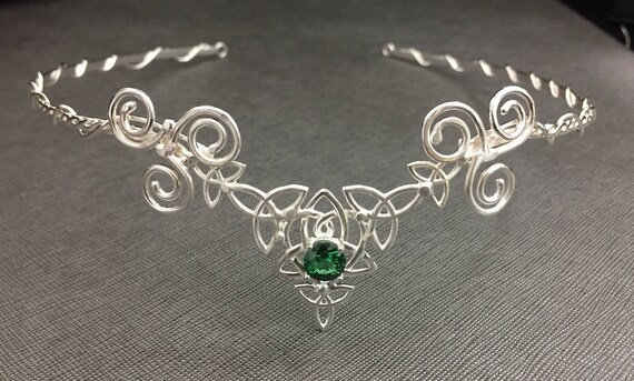 Celtic Amethyst Emerald Tiara, Irish Trinity Knot Circlet in  display picture 3