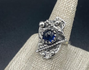 Abstract Sterling Silver brutalist ring in Sterling Silver, Handmade Hammer Finished Ring Medallion, Nugget Rings, 8mm Gemstone