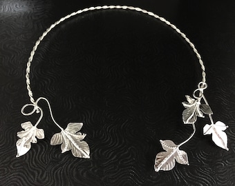 Woodland Leaf Ivy Neck Torc, Elvish Necklet, Boho Rustic Torc, Autumn Leaf Neck Torc, Sterling Silver Neck Jewelry Leaves and Gemstone