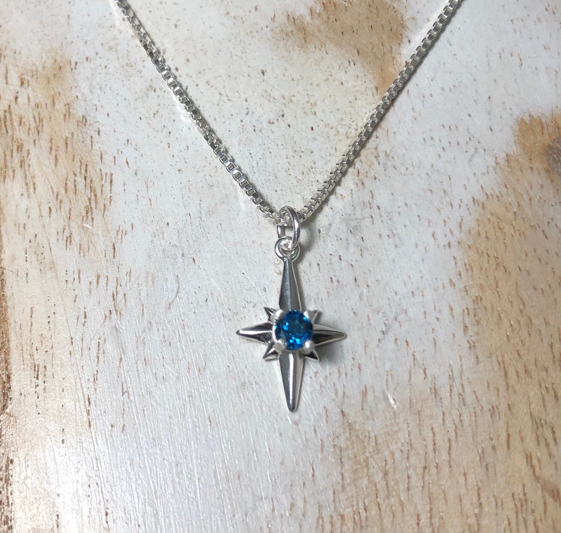 Northern star necklace deals