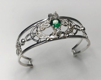 Celtic Claddagh Emerald Bracelet Cuff in Sterling Silver, Irish Jewelry, Artisan Cuff Bracelet, Gifts For Her, Scottish Bracelets