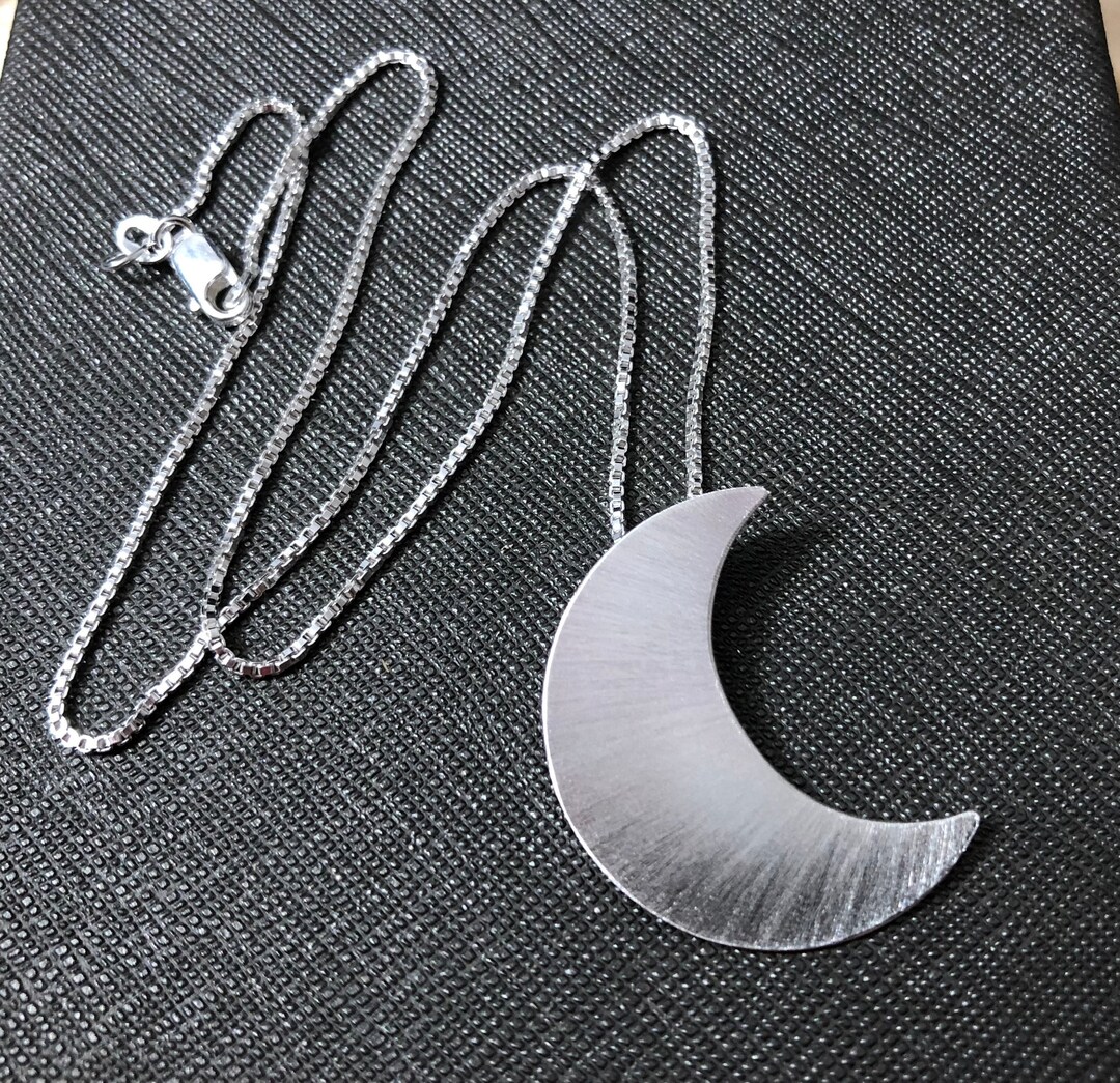 ネックレス・ペンダント [LOVE ME MONSTER] Vintage Moon Necklace 514-TSpxSNL._AC_SY300_QL30_.jpg