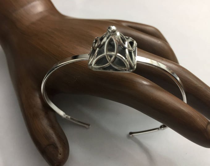 Celtic Trinity Knot Bracelet Cuff Sterling Silver, Irish Bracelet Cuff, Trinity Knot Scottish Jewelry, Celtic OOAK Bracelet Cuff