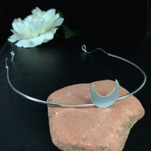Crescent Moon Wedding Circlet in Sterling Silver, Crescent Pagan SCA Tiara, Sterling Silver Goddess Moon Circlet, Handfasting Circlet