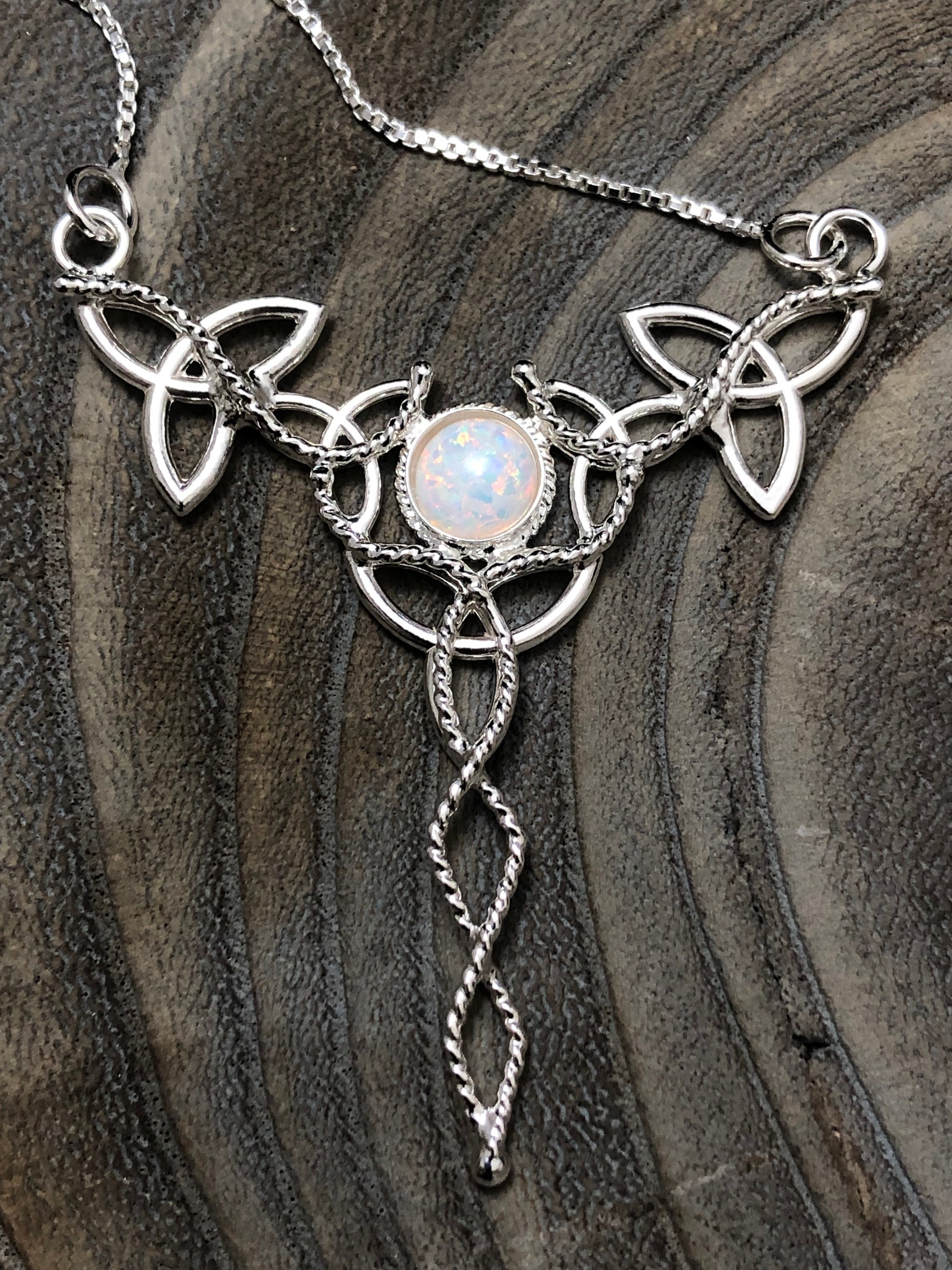 Celtic Trinity Knot Necklace, Irish Trinity Knot Necklace with