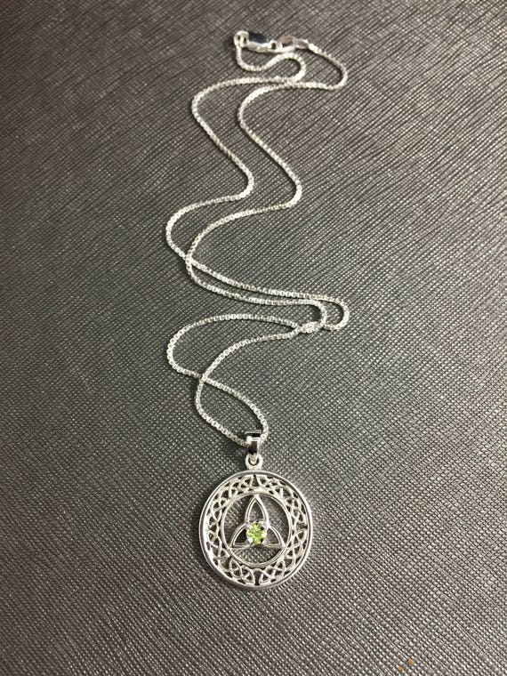 Details about   Hand crafted Irish Silver Trinity Knot Necklace w/ Hematite gemstone beads 