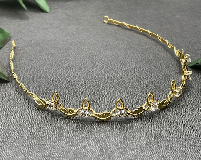 Celtic Peridot Bridal Circlet: Sterling Silver Wedding Tiara with 24K Gold, Peridot Diadem