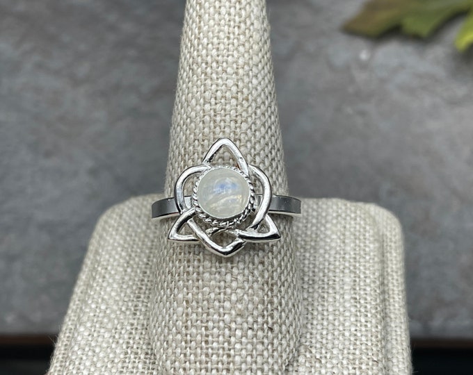 Celtic Moonstone Ring, Simple Celtic  Rings, Gifts For Her, Handmade Sterling Silver Ring, Simple Gemstone Ring