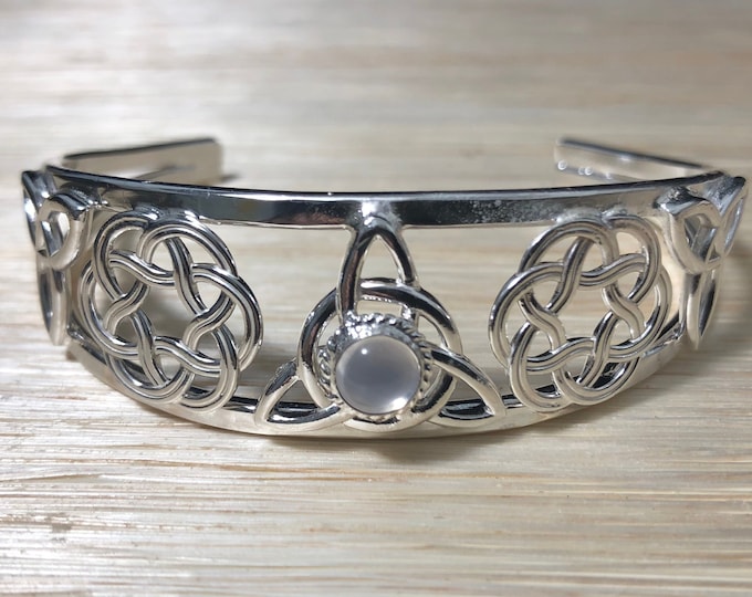 Celtic Knot Moonstone Bracelet Cuff in Sterling Silver, Irish Statement Jewelry, Celtic Symbolic Gifts for Her, Good Luck Jewelry