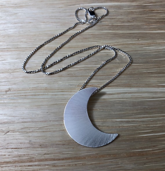Buy Stevie Nicks Inspired Handmade Crescent Moon Necklace 18 Inch Chain,  Handmade Gemstone Crescent Moons, Stevie Nicks Style Online in India - Etsy