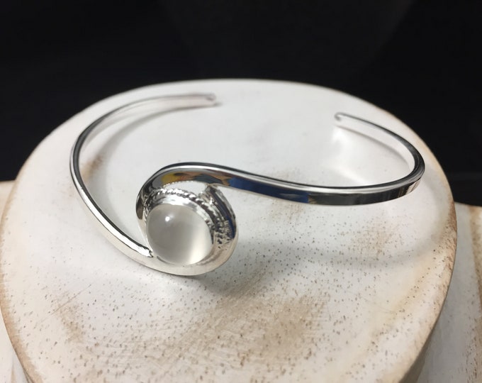 Sterling Silver Simple Bracelet Cuff With Gemstone Cabochon, Simple Cuff, Handmade Cuff Bangle, Artisan, Simple Bracelet Cuff, Bracelets