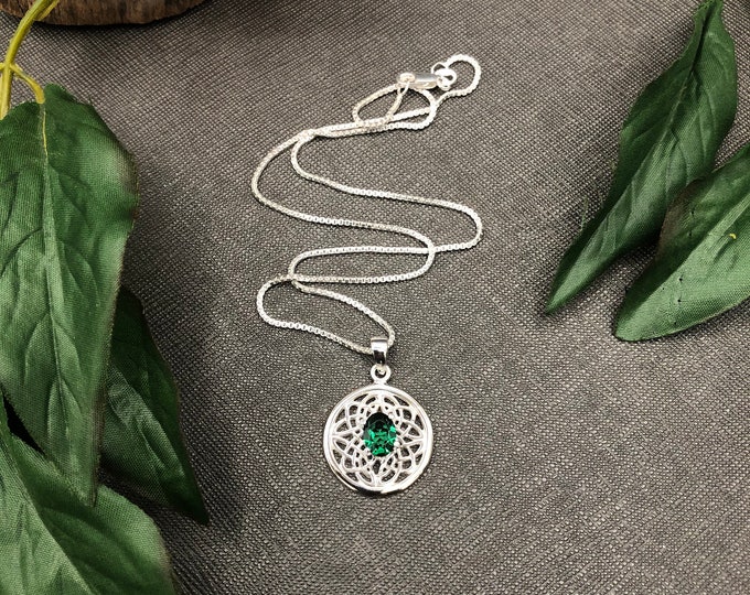 Celtic Knot Emerald Necklace in Sterling Silver, Irish Symbolic Necklace with Emerald, Scottish Jewelry, Gift for Her, Anniversary