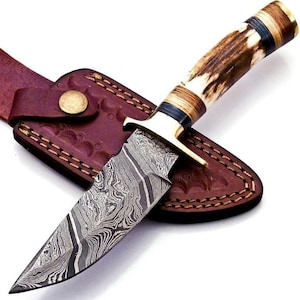 Custom handmade Damascus Steel Hunting Knife with Black Wood Handle, Damascus Steel Knives, Full Tang Knives, Anniversary Gift for men USA