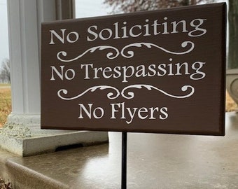 No Soliciting for Yard with Stake No Trespassing No Flyers Decorative Garden Porch Sign for Home Business Office Wooden Vinyl Signage Decor