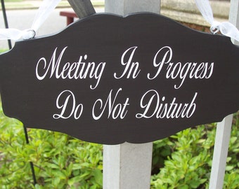 Meeting In Progress Do Not Disturb Office Decor Business Wood Vinyl Signage Indoor Decorative Signs Door Hanging Sign Office Themed Gifts