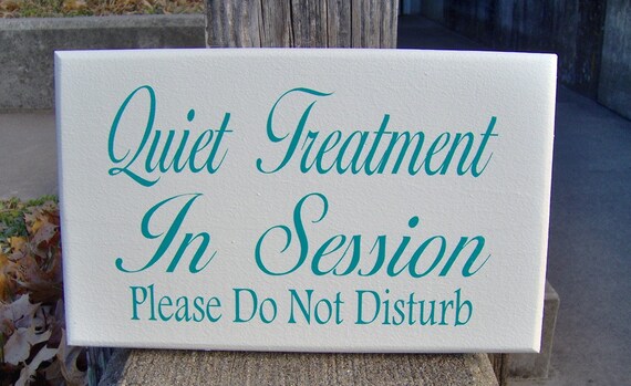Quiet Treatment Session Please Do Not Disturb Door Hanger Wood Vinyl Room Door Sign Health Beauty Spa Salon Massage Therapy Office Supplies
