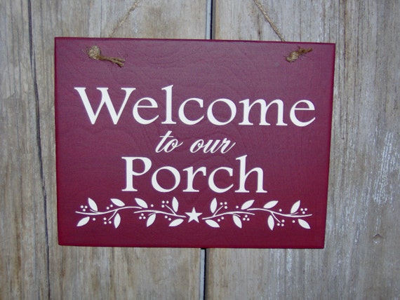 Welcome Porch Sign Wood Vinyl Sign Star with Decorative Berry Swag Design Primitive Red Door Or Wall Signs Everyday Front Door Decoration