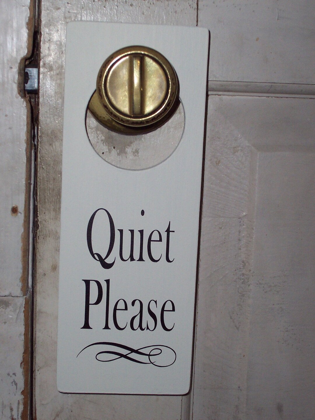 Quiet Please Door Knob Hanger Wood Vinyl Sign for Homes or Businesses