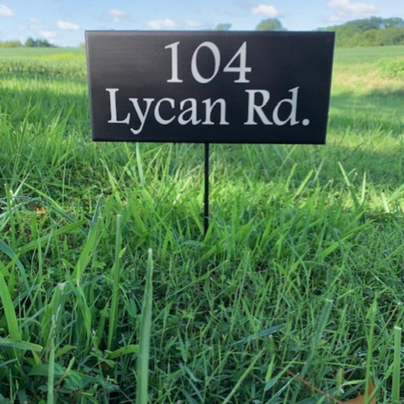 House Number Yard Sign Modern Lawn Address Plaque for Home Owners Personalized House Signs Outdoor Directional Property Wood Vinyl Signage